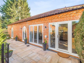 Bell House Stables - Uk41789